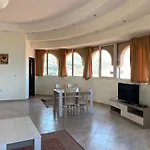 Andalusia شقة
