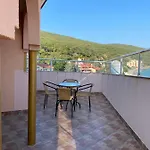 Andalusia شقة النايت