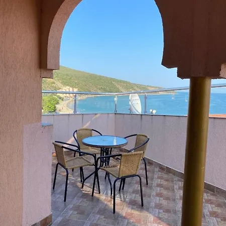 Andalusia Apartment *