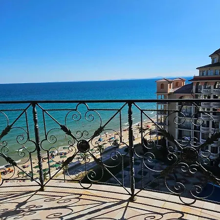 Andalusia Апартаменты *