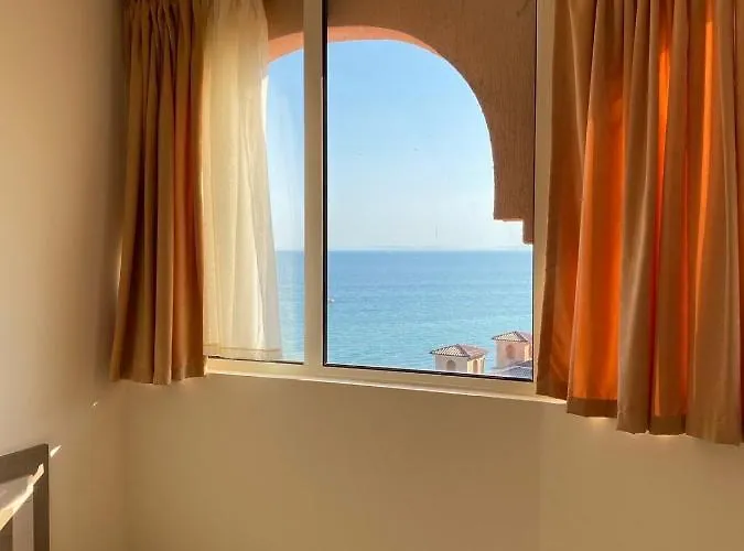 Andalusia Διαμέρισμα Elenite