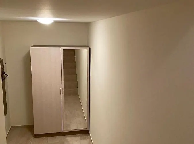 Andalusia Διαμέρισμα Elenite