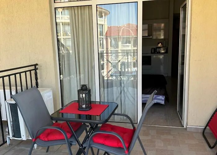 Andalusia Апартаменты Елените