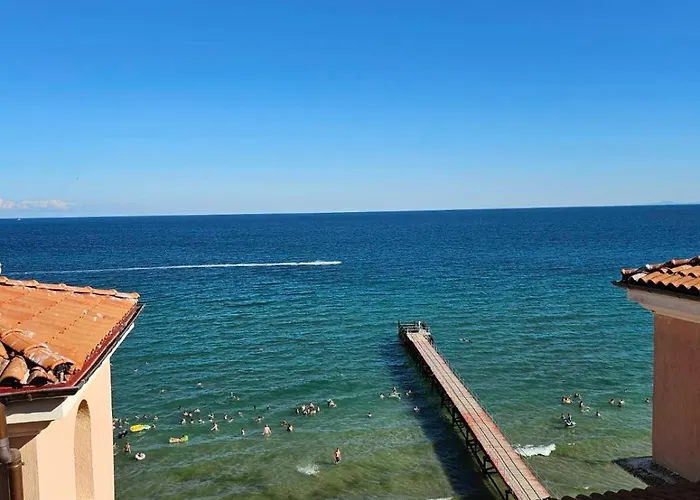 Andalusia Елените